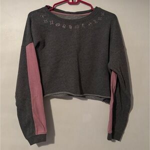 Zodiac Cropped Sweater